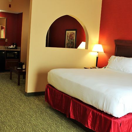 Holiday Inn Express & Suites Troy By Ihg Luaran gambar