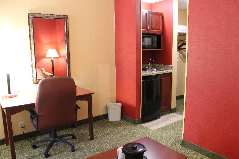 Holiday Inn Express & Suites Troy By Ihg Luaran gambar