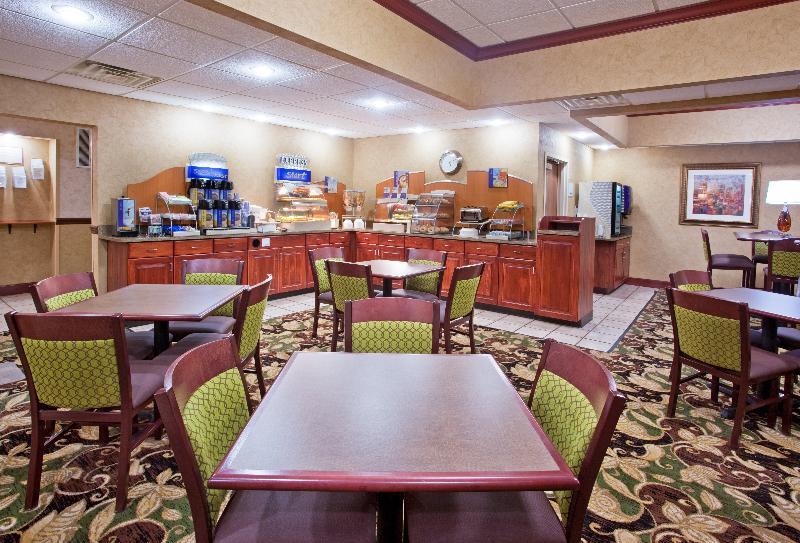 Holiday Inn Express & Suites Troy By Ihg Luaran gambar